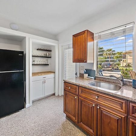 The Lucerne Bed & Breakfast Lake Worth Beach Exterior photo